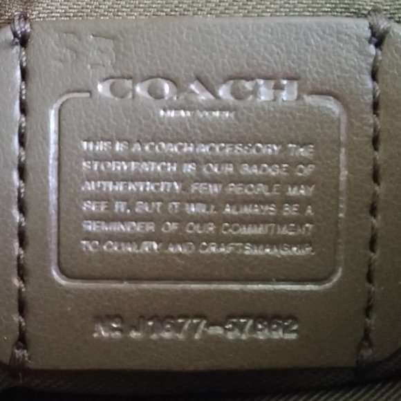 Coach Ombre Rivets Wristlet - Picture 4 of 5